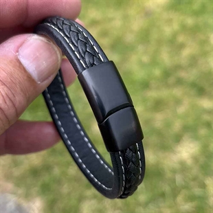 Zwarte Major lederen armband gevlochten