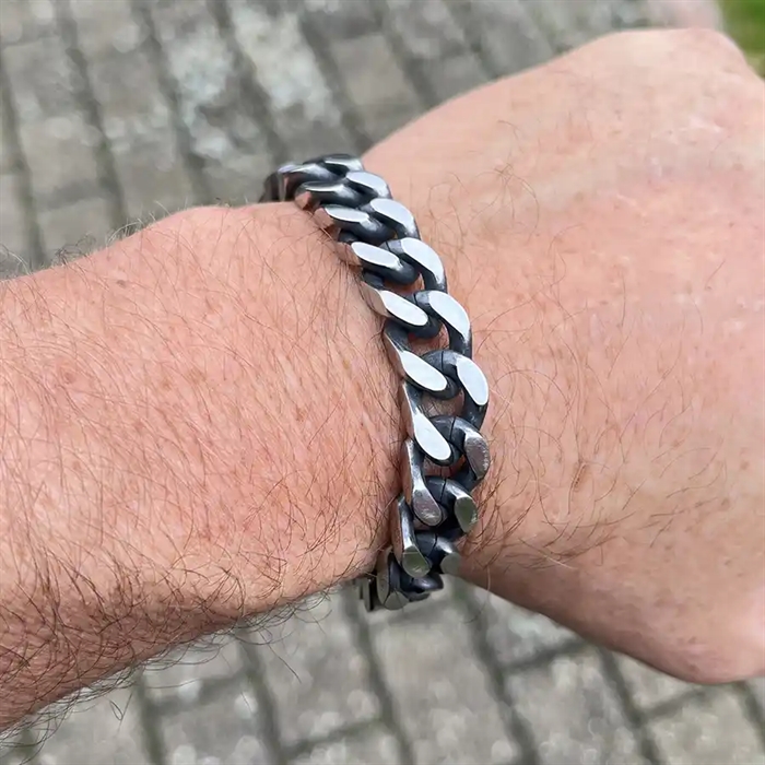 Neci armband in roestvrij staal